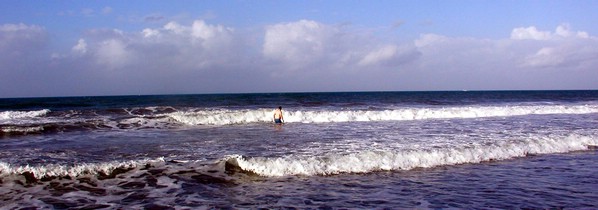 bob_surfing_beach.jpg