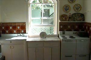 hemmingway_kitchen.jpg