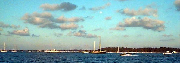moon2.jpg